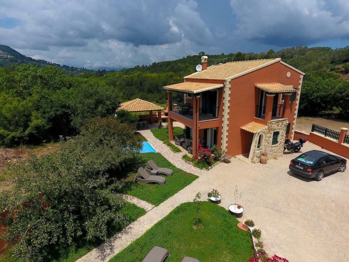 Villa Alex Sinarádes Zewnętrze zdjęcie